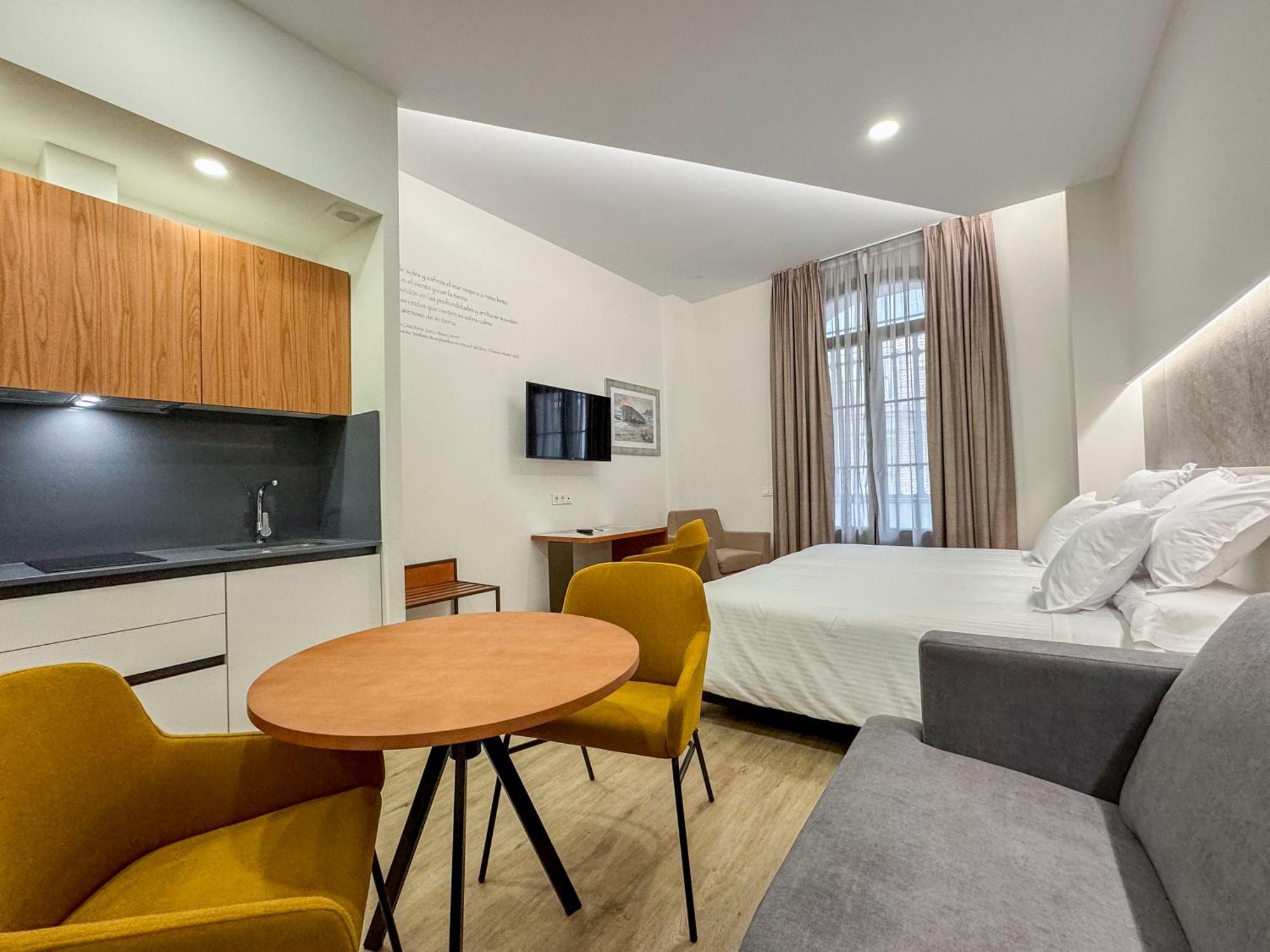 Torreluz Suites Almería Zewnętrze zdjęcie