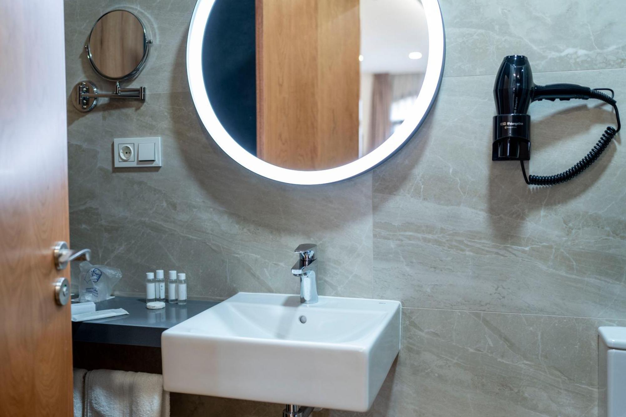 Torreluz Suites Almería Zewnętrze zdjęcie